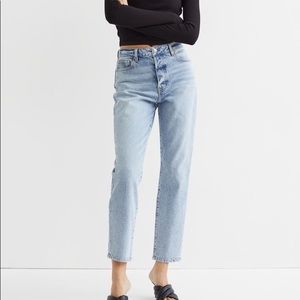 H&M light wash mom jeans